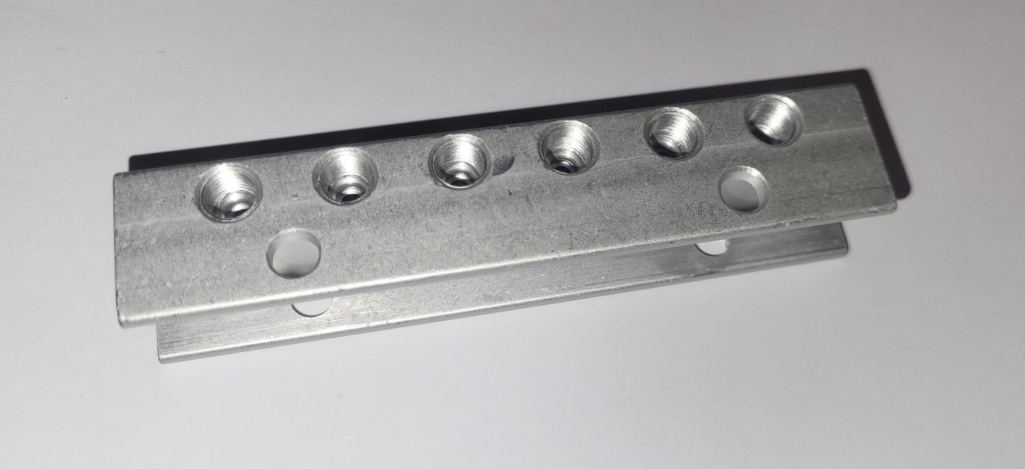 6 outlet aluminium manifold (front and top mount, smaller spacing)
